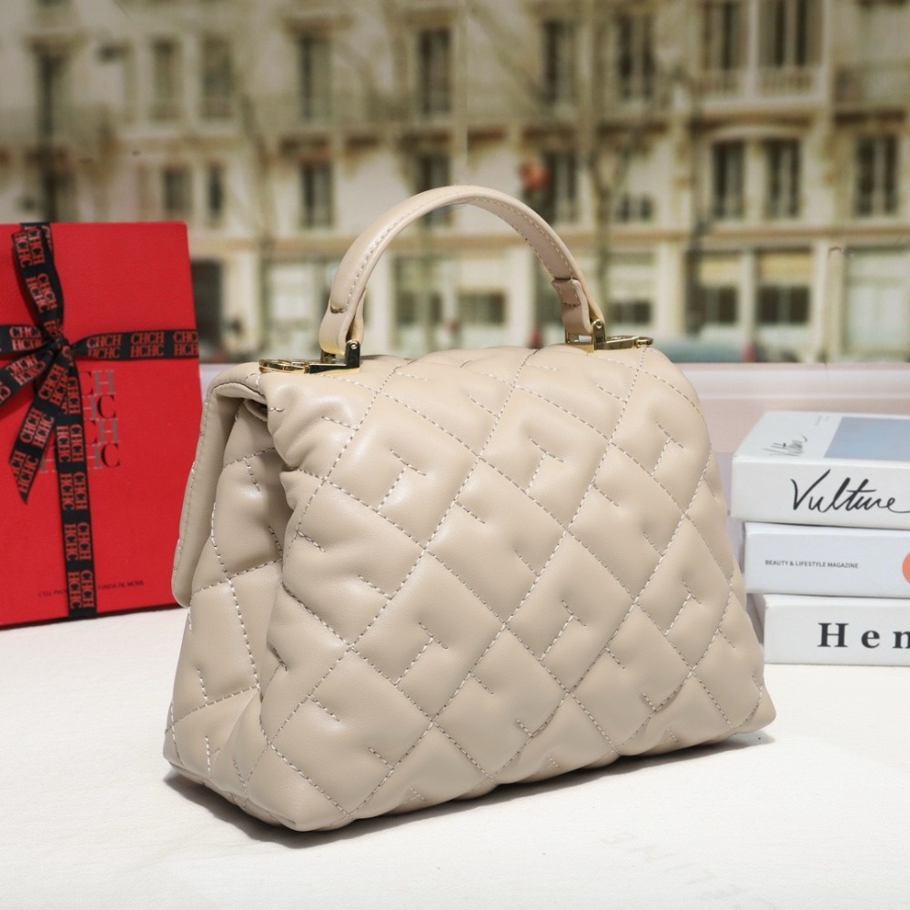 Elegante Borsa a Tracolla in P - Luxury Bags Must Have recensione e prezzo