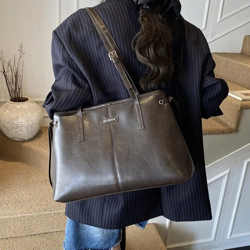 Borsa fasciatoio di lusso firm - Luxury Bags Must Have recensione e prezzo