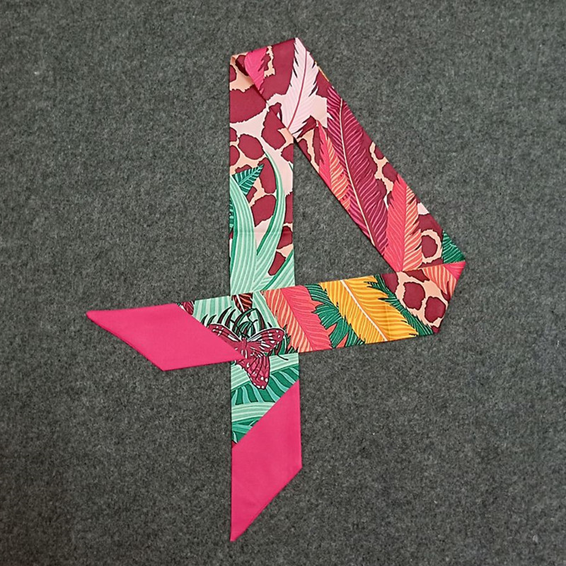 Sciarpa di seta da donna nuova - Luxury Bags Brand recensione e prezzo